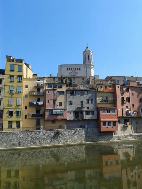 Mudanzas Transit Girona - Girona